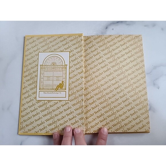 Jeffery's Ghost And The Fifth-Grade Dragon By David A. Adler - Picture 2 of 10